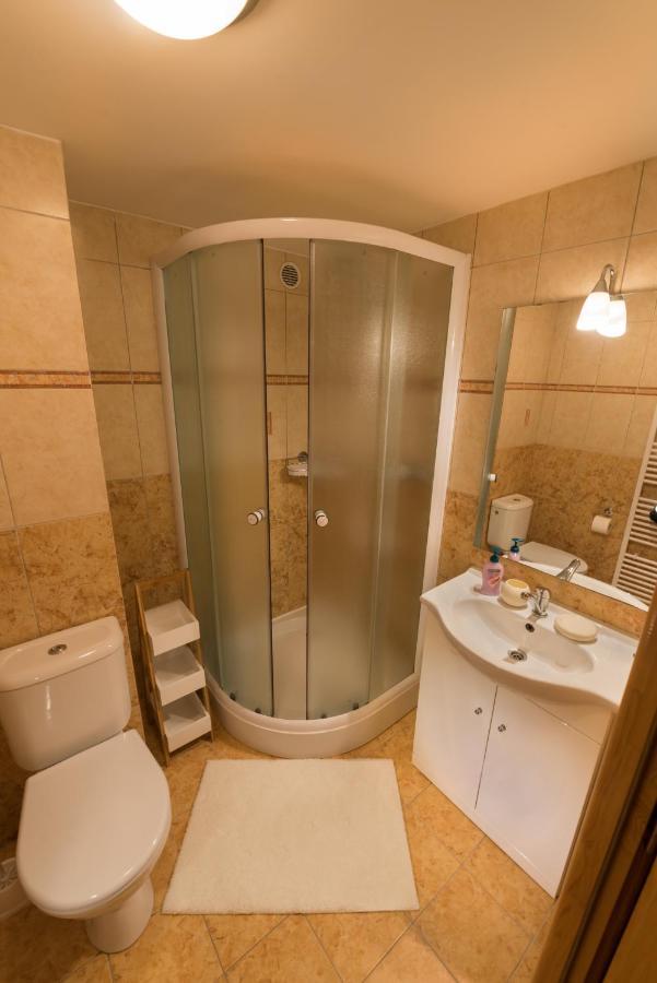 Apartmany Adrspach " U Kozaru " Теплице-над-Метуи Экстерьер фото